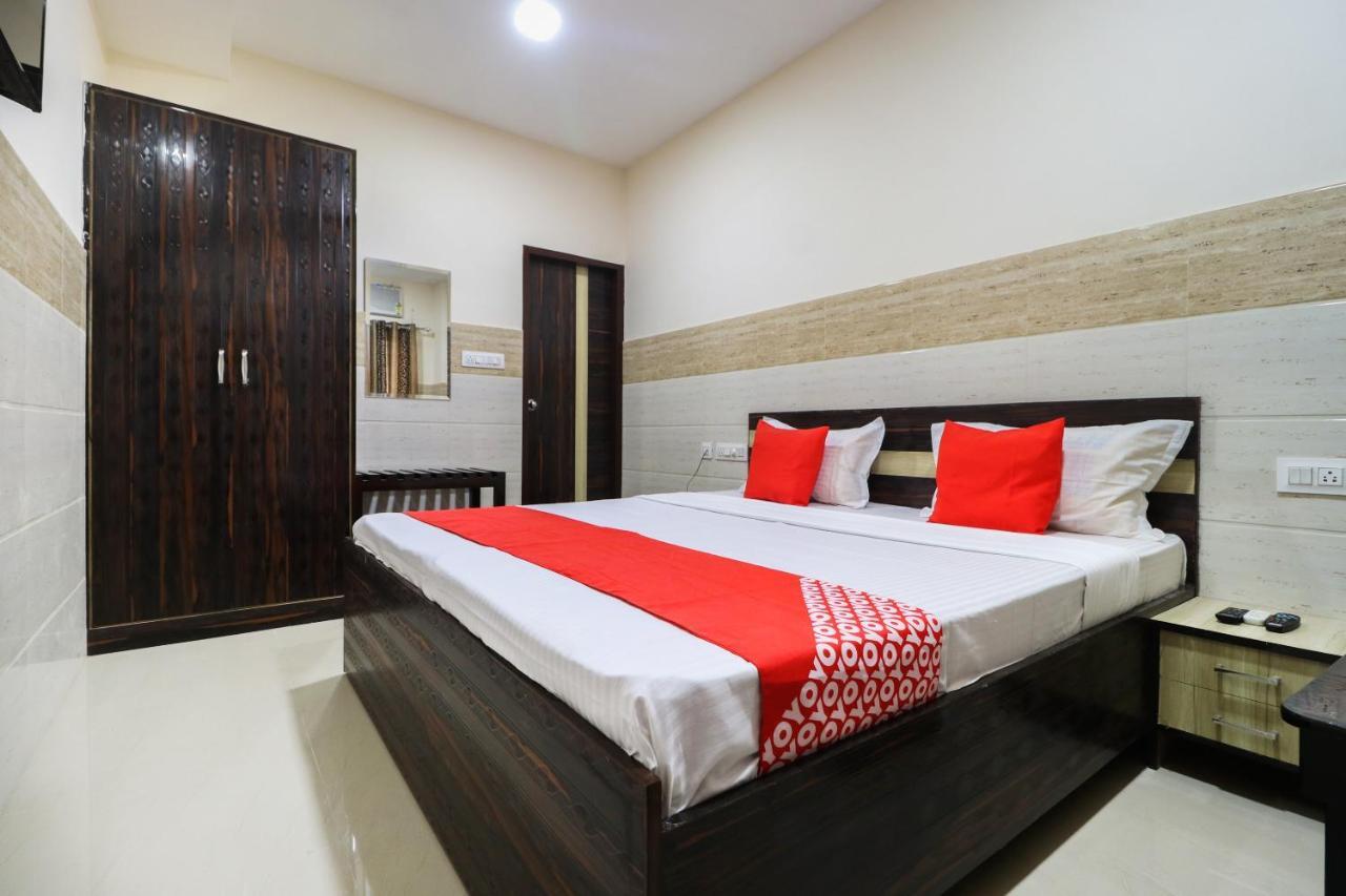 Oyo 49095 Hotel K Fort Abadpura Екстериор снимка