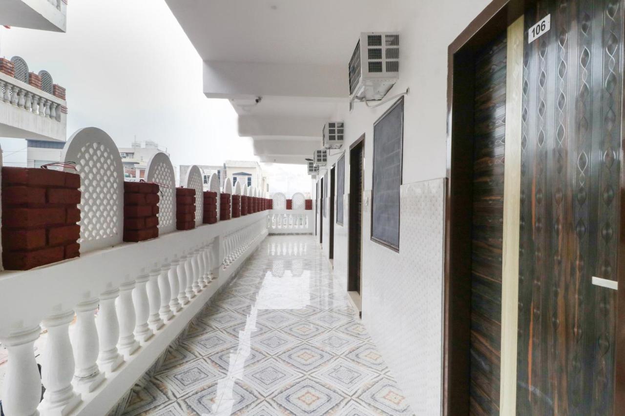 Oyo 49095 Hotel K Fort Abadpura Екстериор снимка