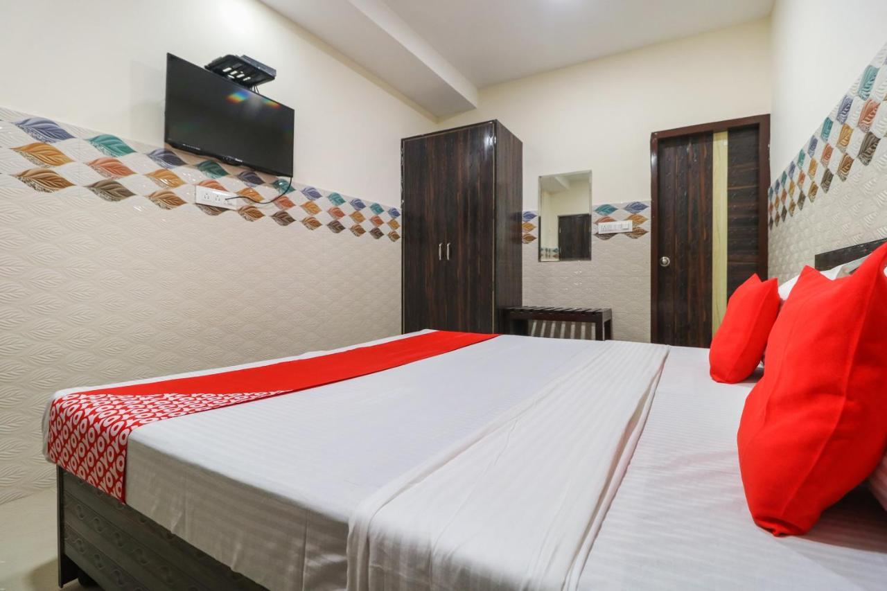 Oyo 49095 Hotel K Fort Abadpura Екстериор снимка